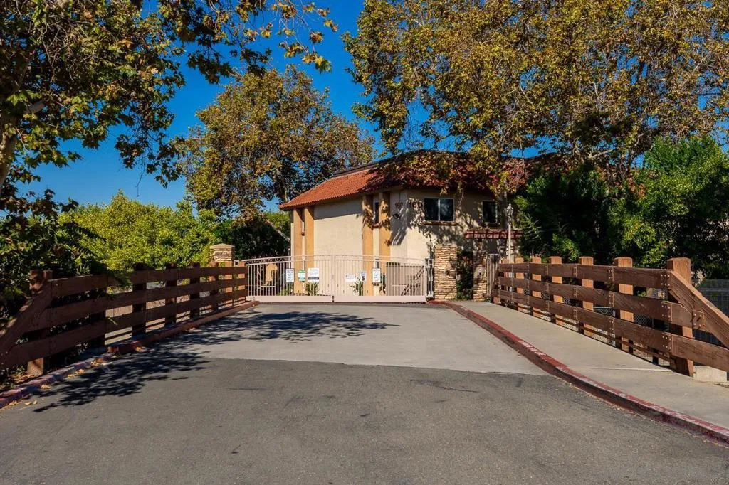 174 Chambers St 1, El Cajon, California 92020 home-pic-35