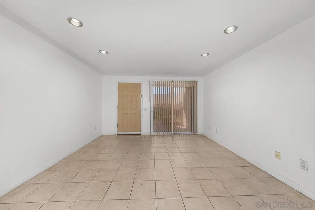 174 Chambers St 1, El Cajon, California 92020 home-pic-3