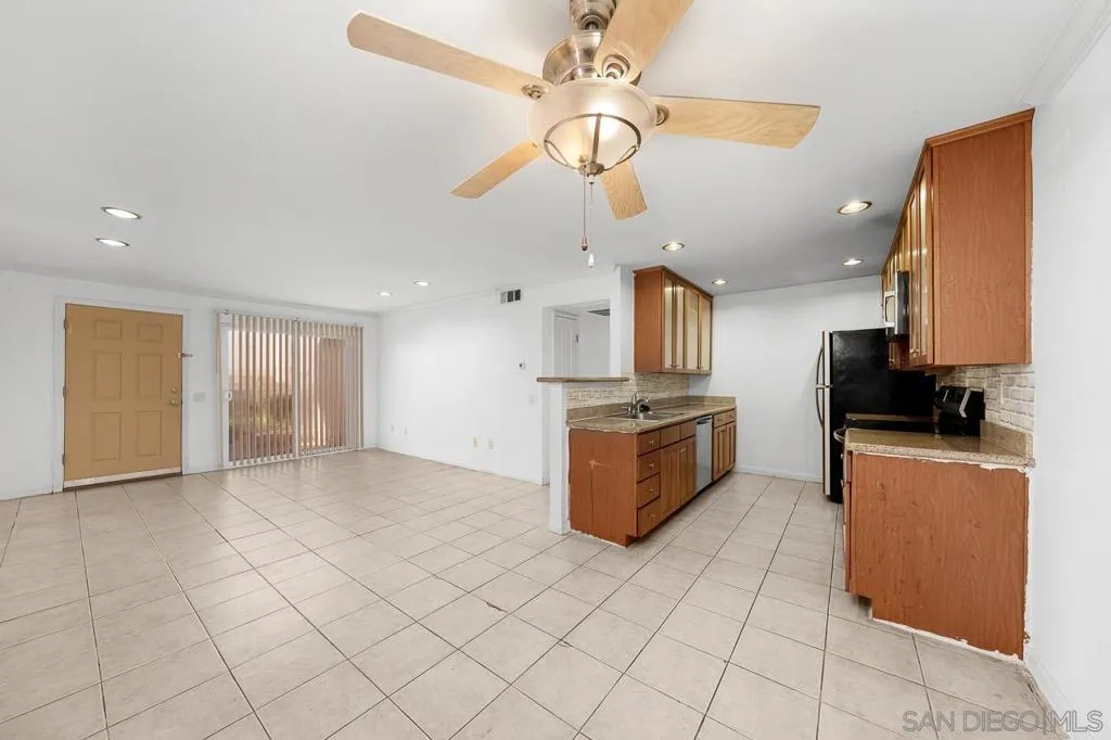 174 Chambers St 1, El Cajon, California 92020 home-pic-6