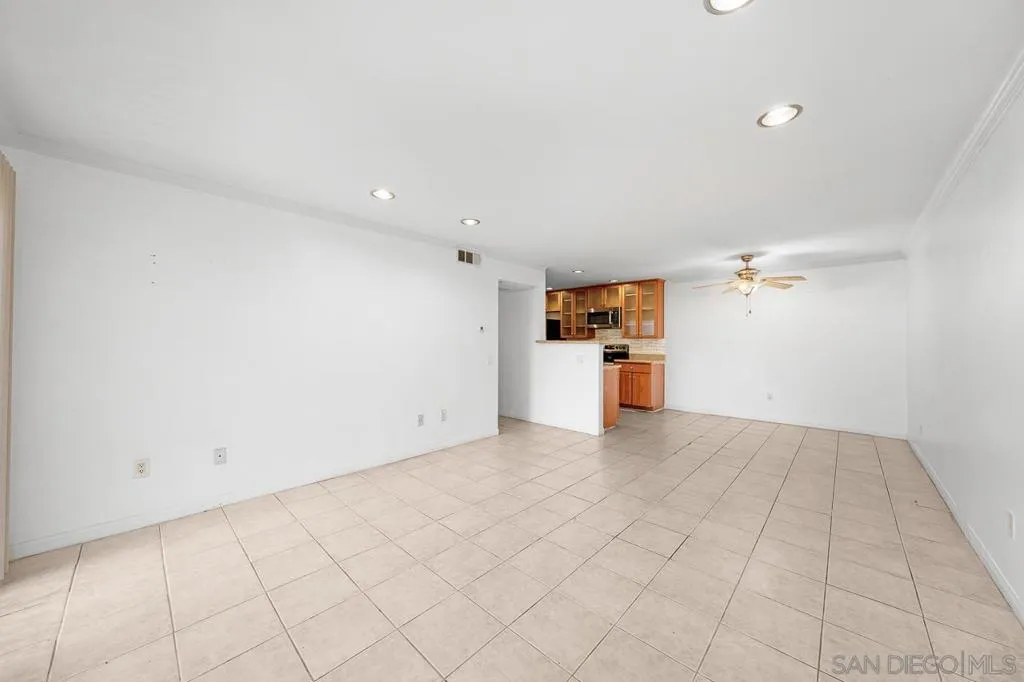174 Chambers St 1, El Cajon, California 92020 home-pic-2