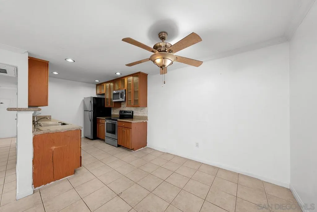 174 Chambers St 1, El Cajon, California 92020 home-pic-7