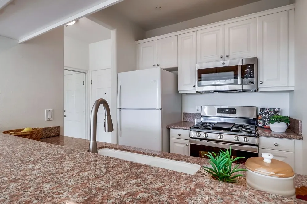 3120 Sepulveda Boulevard 412, Torrance, California 90505 home-pic-14