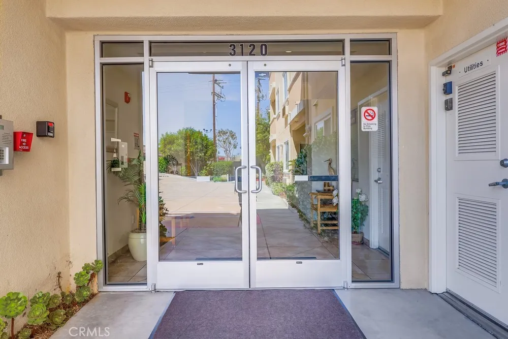 3120 Sepulveda Boulevard 412, Torrance, California 90505 home-pic-3