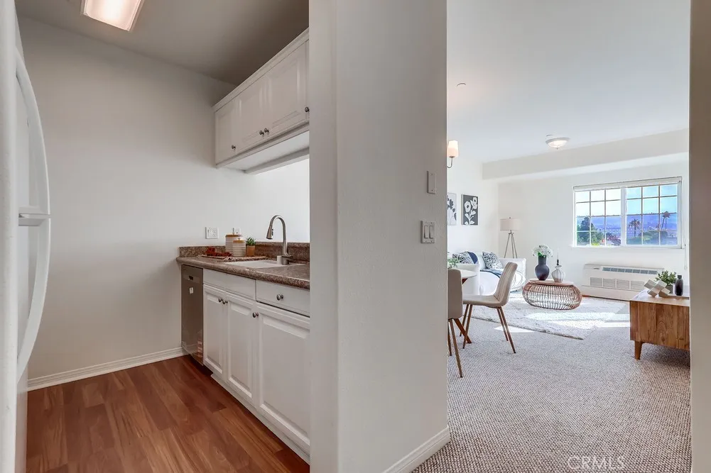 3120 Sepulveda Boulevard 412, Torrance, California 90505 home-pic-10
