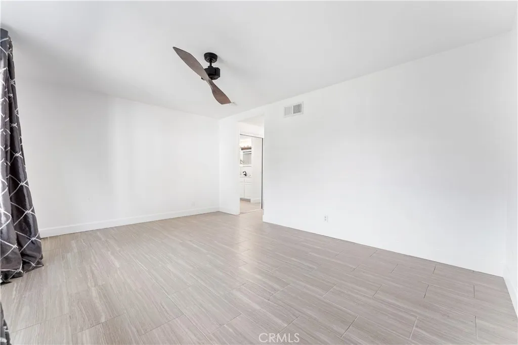 21052 Amberwick Lane, Huntington Beach, California 92646 home-pic-22