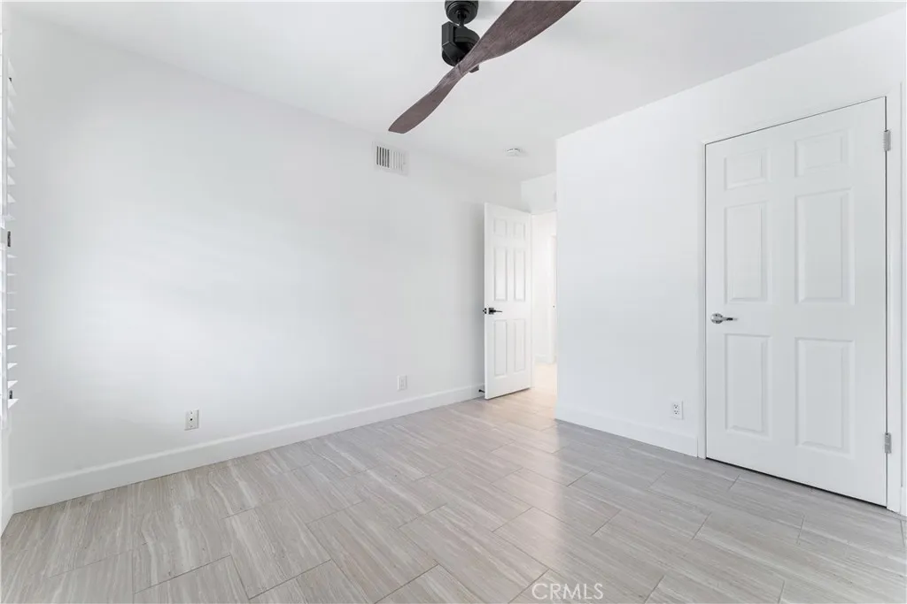 21052 Amberwick Lane, Huntington Beach, California 92646 home-pic-28
