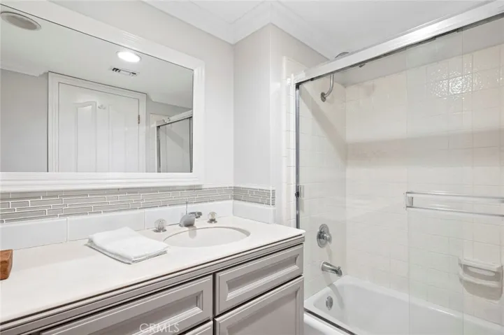 Upgraded second bathroom