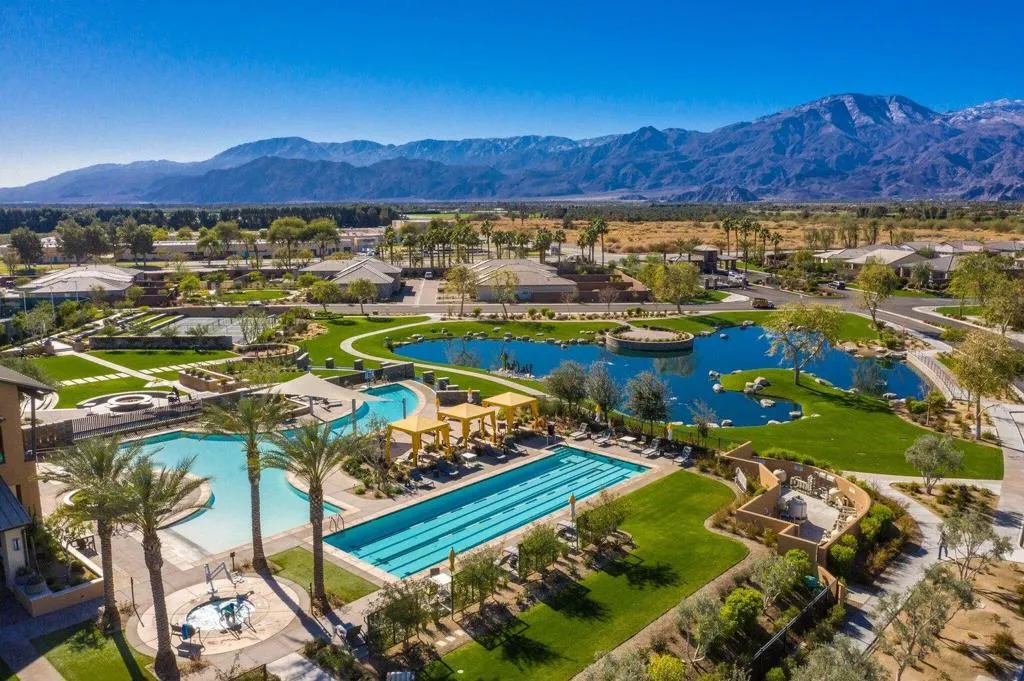 82425 W Mccarroll Drive, Indio, California 92201 home-pic-46