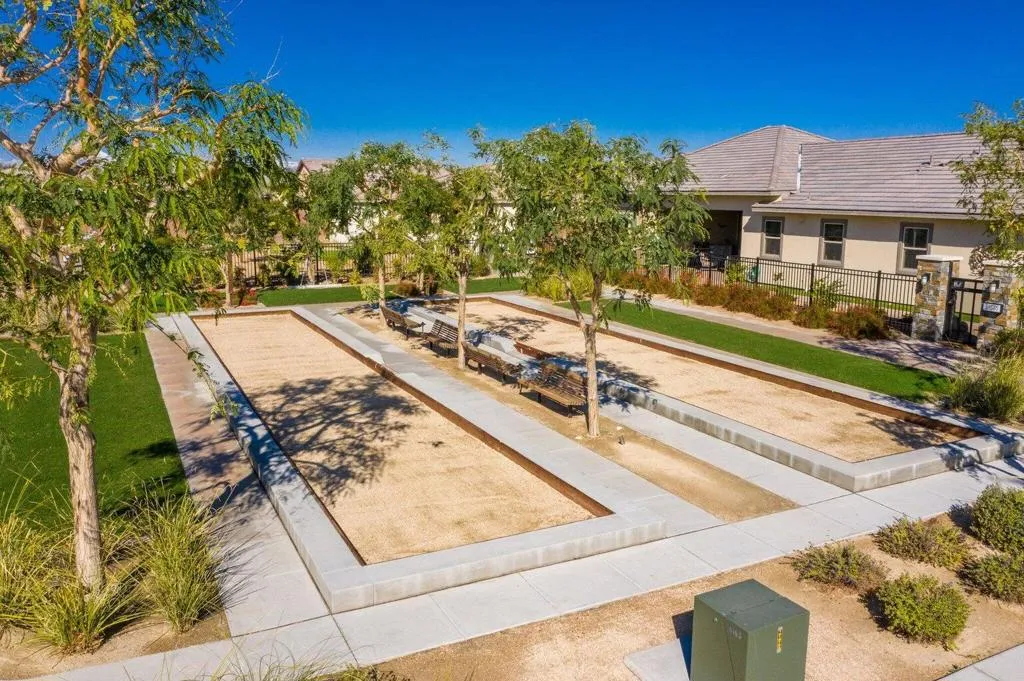 82425 W Mccarroll Drive, Indio, California 92201 home-pic-51