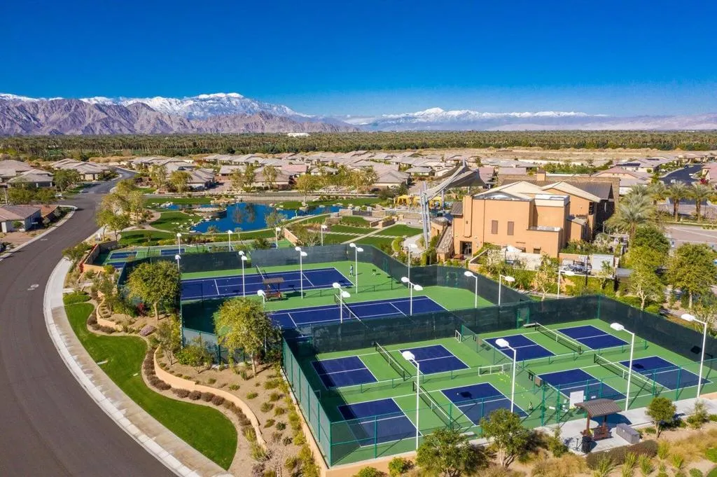 82425 W Mccarroll Drive, Indio, California 92201 home-pic-49