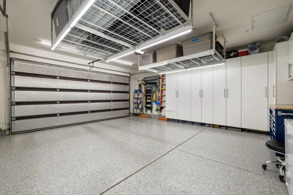 82425 W Mccarroll Drive, Indio, California 92201 home-pic-24