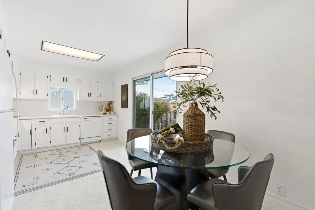 467 Holly Avenue, South San Francisco, California 94080 home-pic-7