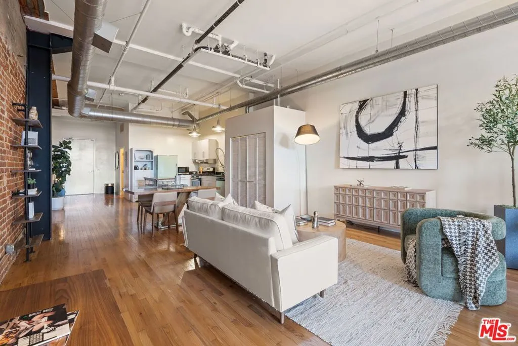 500 Molino Street 208, Los Angeles, California 90013 home-pic-3