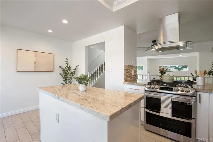 2509 Woodlands Way, Oceanside, California 92054