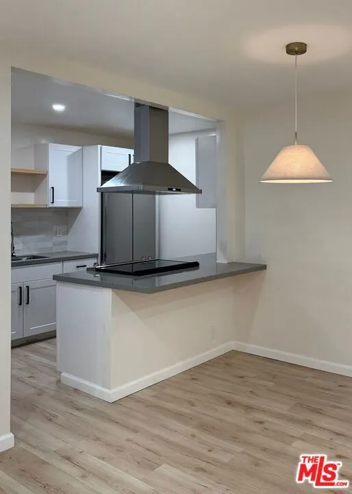 5651 Sumner Way 309, Culver City, California 90230 home-pic-4