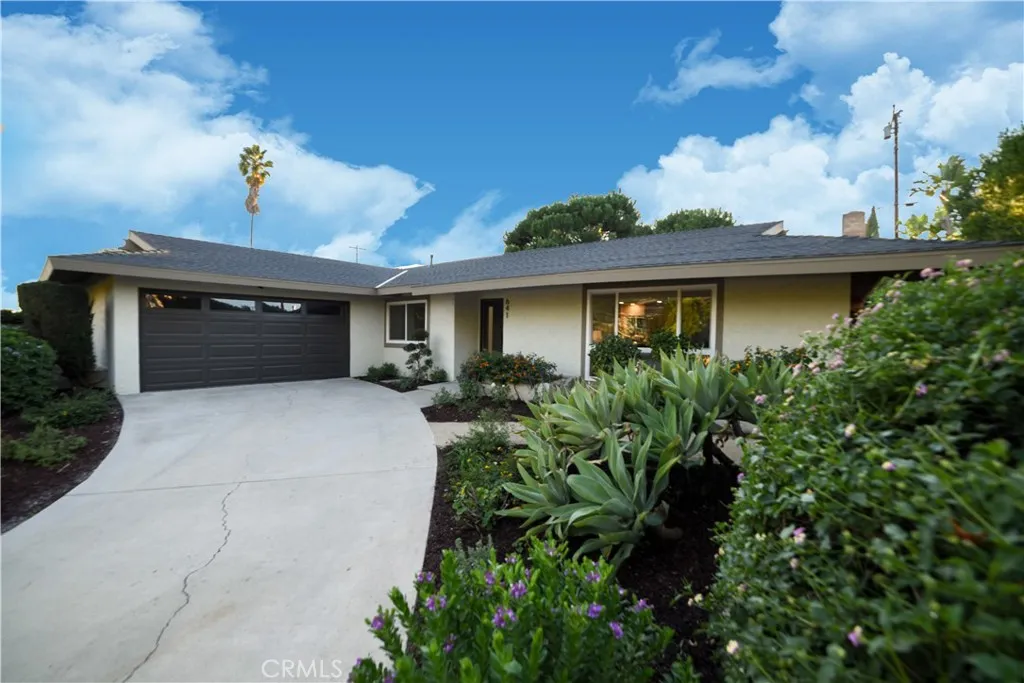 641 Casa Blanca, Fullerton, California 92832 home-pic-4