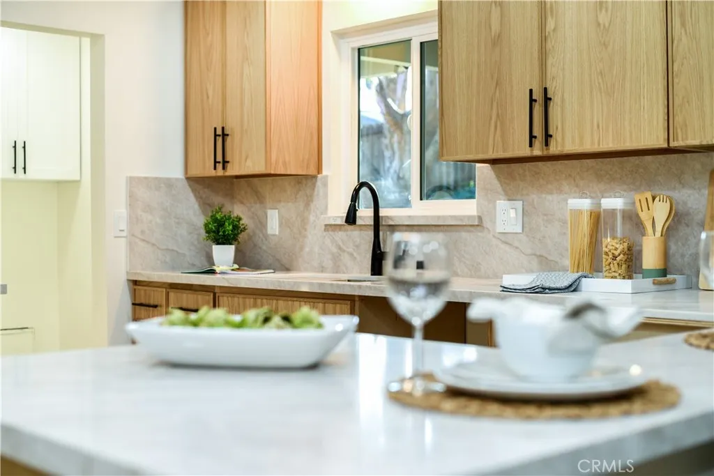 641 Casa Blanca, Fullerton, California 92832 home-pic-14