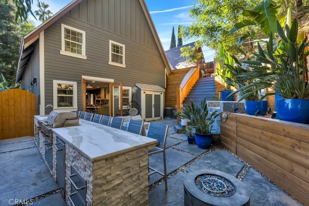 4267 Canoga Avenue, Woodland Hills, California 91364 home-pic-47
