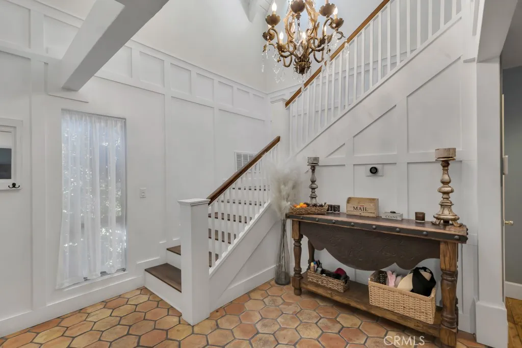 4267 Canoga Avenue, Woodland Hills, California 91364 home-pic-23
