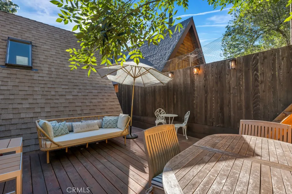 4267 Canoga Avenue, Woodland Hills, California 91364 home-pic-51