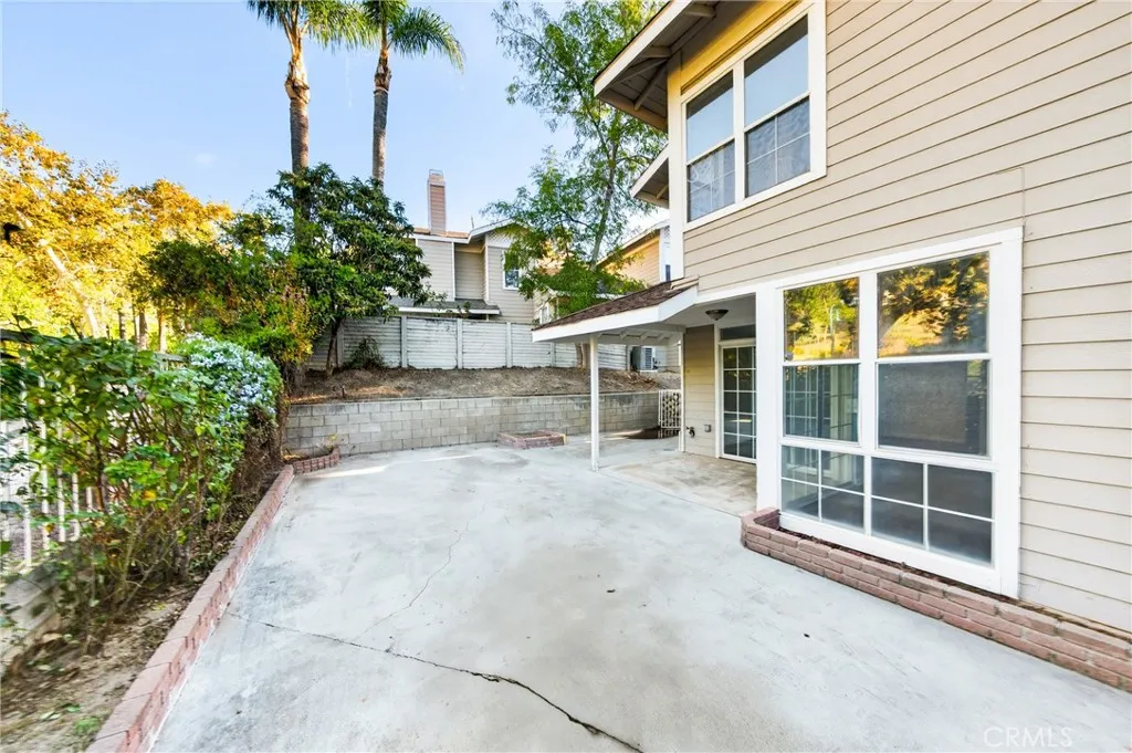 704 Chandler W, Highland, California 92346 home-pic-39