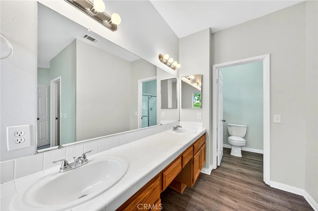 704 Chandler W, Highland, California 92346 home-pic-27