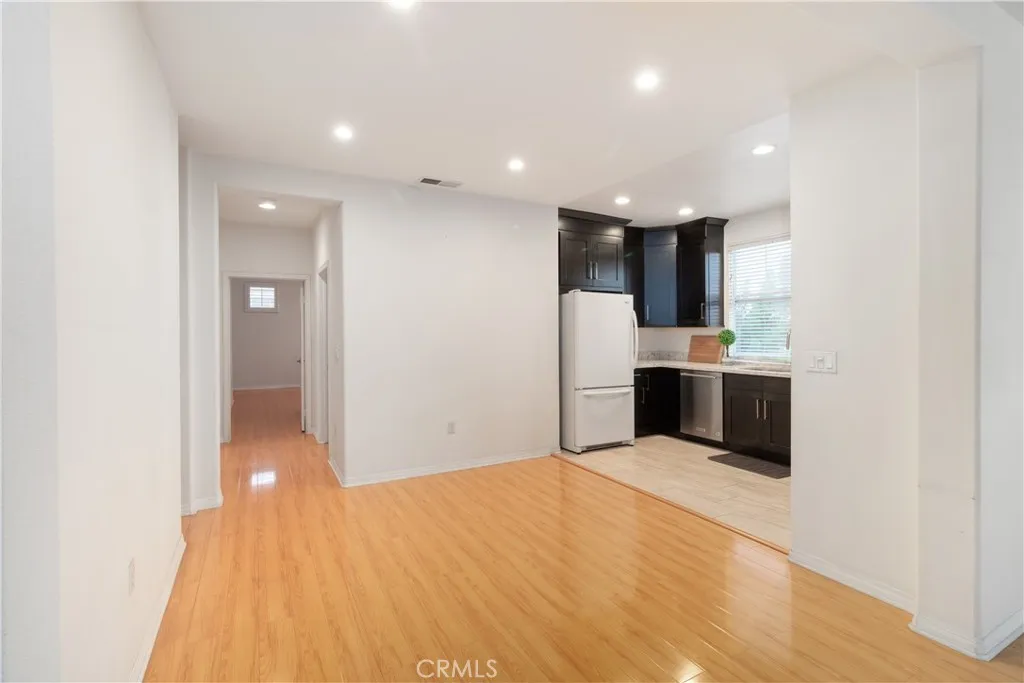 755 Francesca Drive 201, Walnut, California 91789 home-pic-5