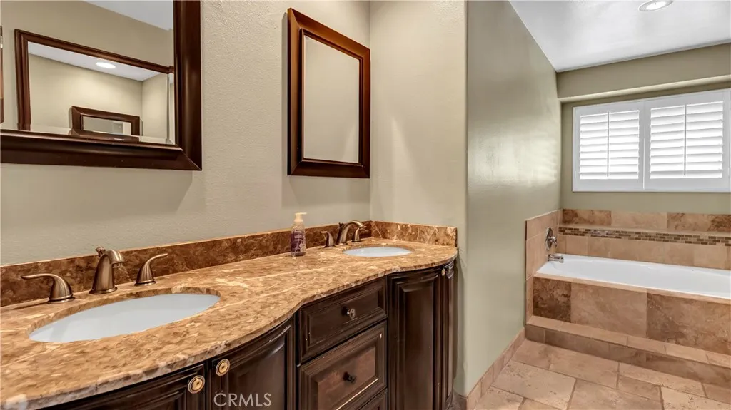 25528 Paine Circle, Stevenson Ranch, California 91381 home-pic-35