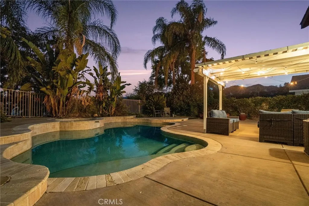 25528 Paine Circle, Stevenson Ranch, California 91381 home-pic-7