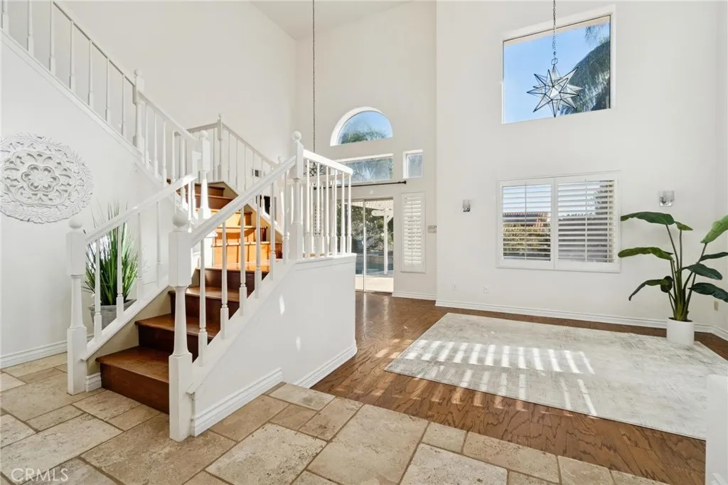 25528 Paine Circle, Stevenson Ranch, California 91381 home-pic-12