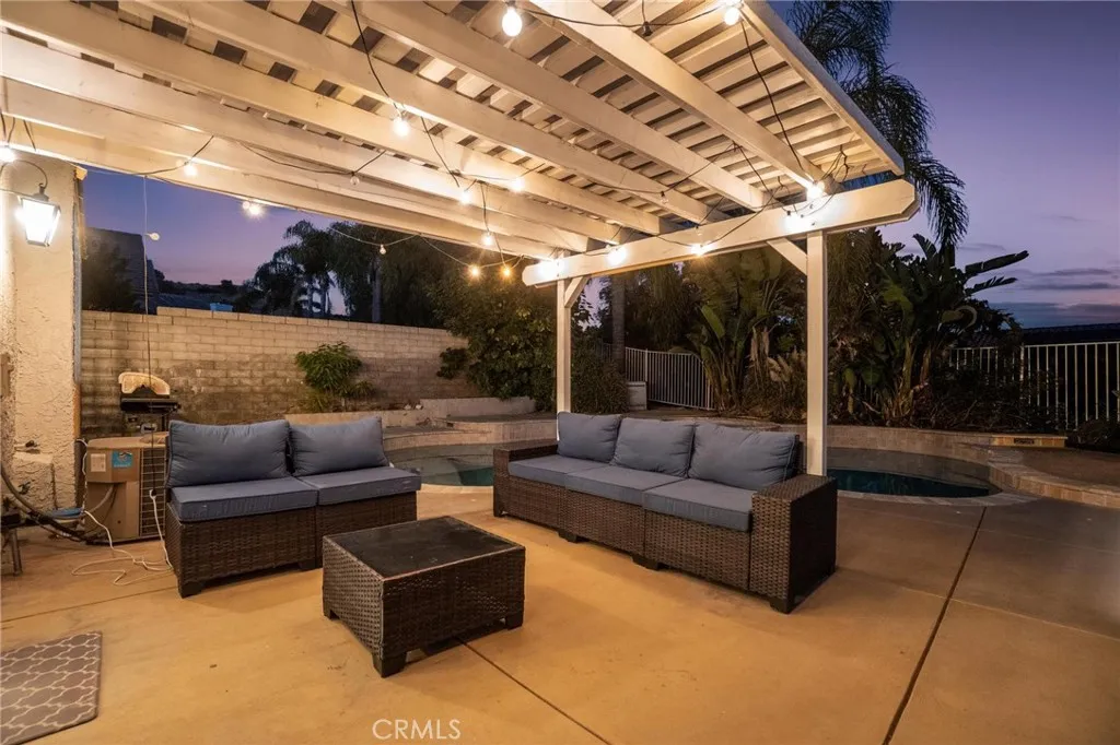 25528 Paine Circle, Stevenson Ranch, California 91381 home-pic-8