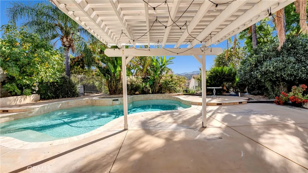 25528 Paine Circle, Stevenson Ranch, California 91381 home-pic-43