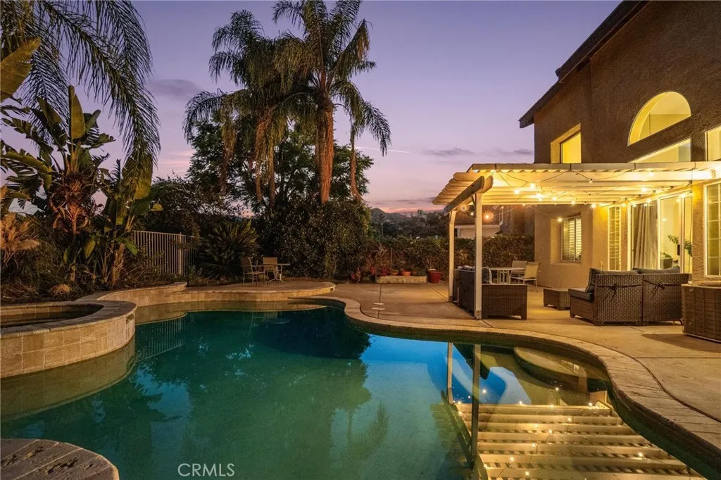 25528 Paine Circle, Stevenson Ranch, California 91381 home-pic-6