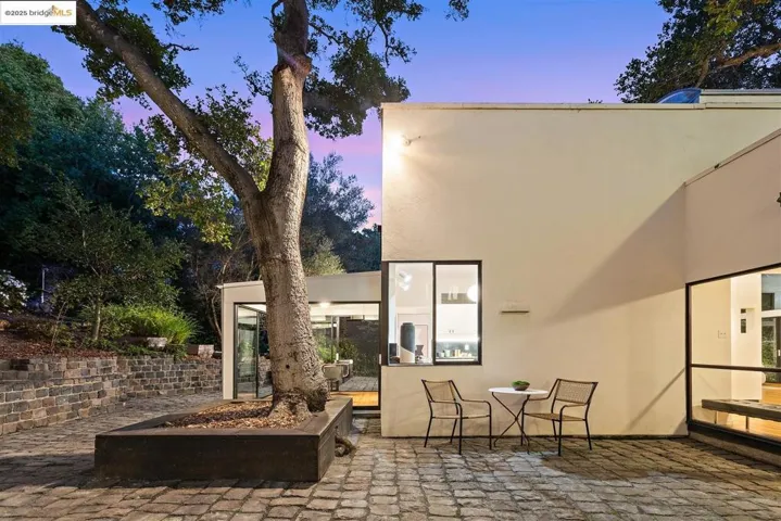 256 The Uplands, Berkeley, California 94705