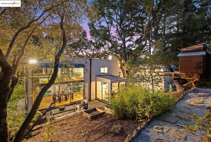 256 The Uplands, Berkeley, California 94705