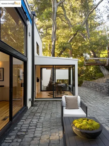 256 The Uplands, Berkeley, California 94705