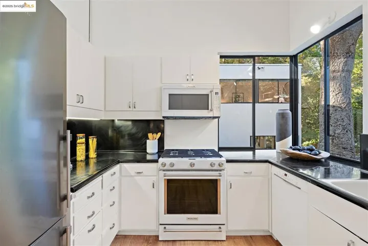 256 The Uplands, Berkeley, California 94705
