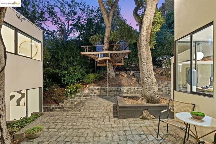256 The Uplands, Berkeley, California 94705