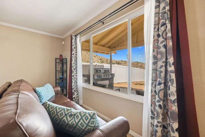 39-web-or-mls-8M4A2983