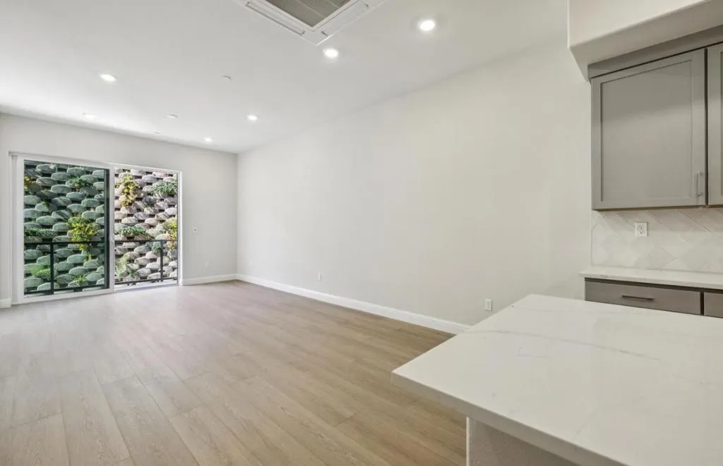 2417 Willow Way, San Mateo, California 94403 home-pic-11