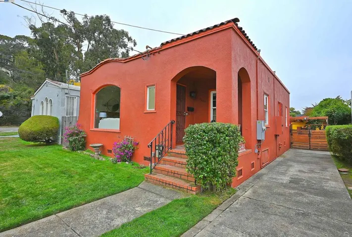 3044 3044 58th Ave, Oakland, California 94605