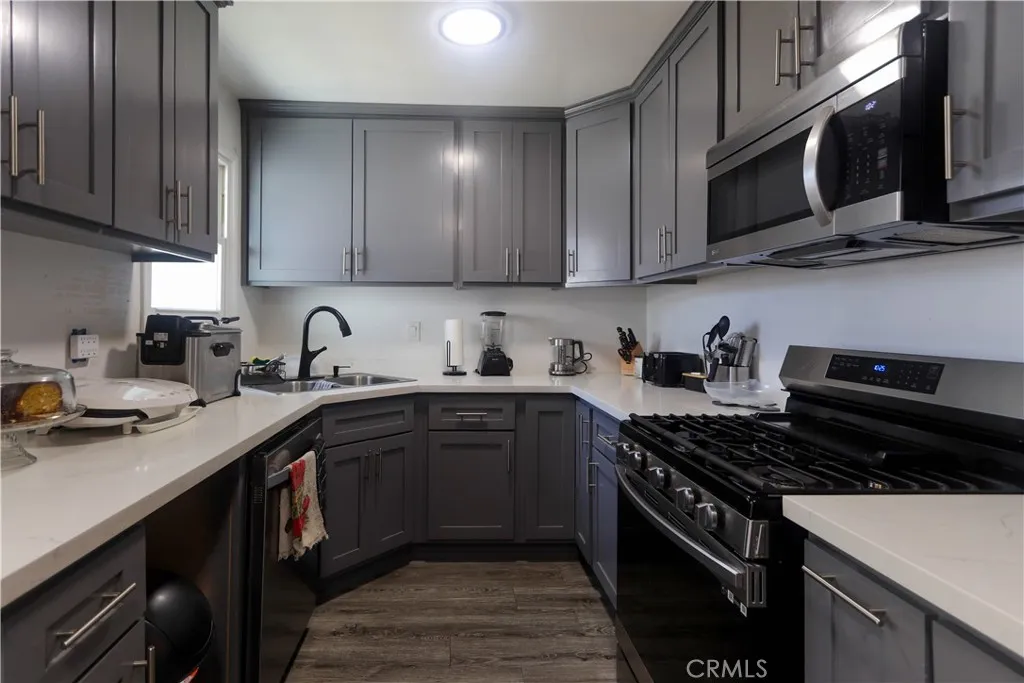 1119 Electric Street, Gardena, California 90248 home-pic-13