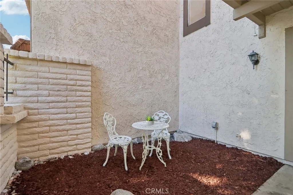 5566 Aldershot, Westminster, California 92683 home-pic-2