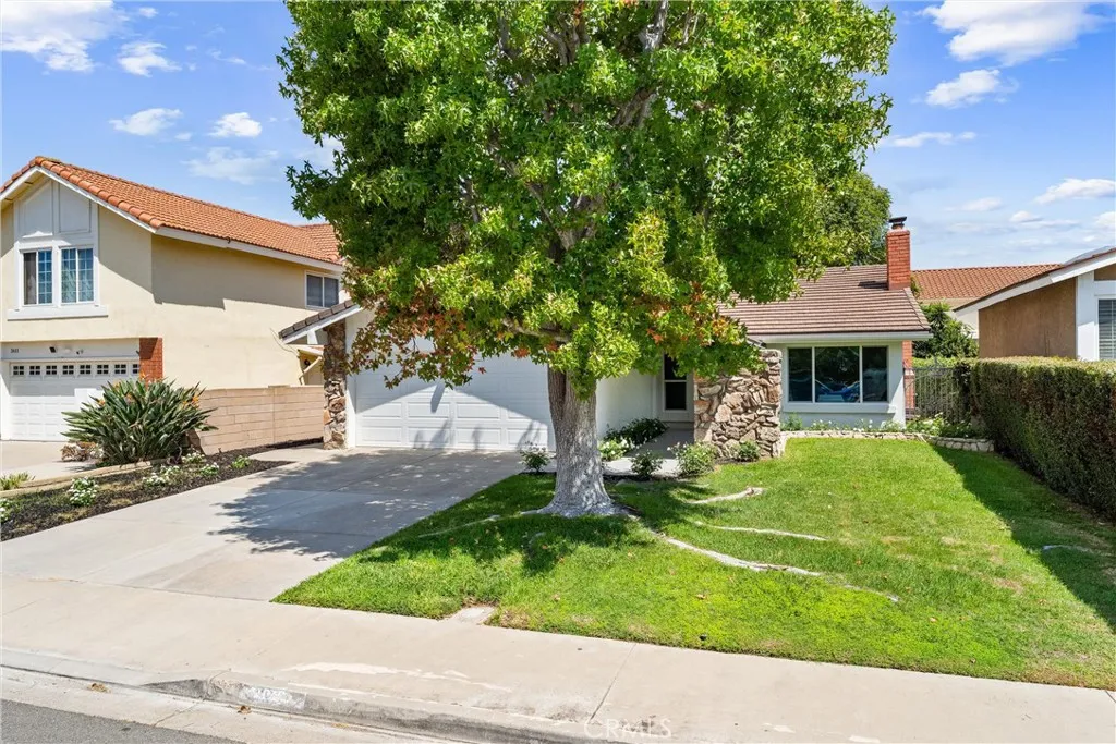 3621 Myrtle, Irvine, California 92606 home-pic-1
