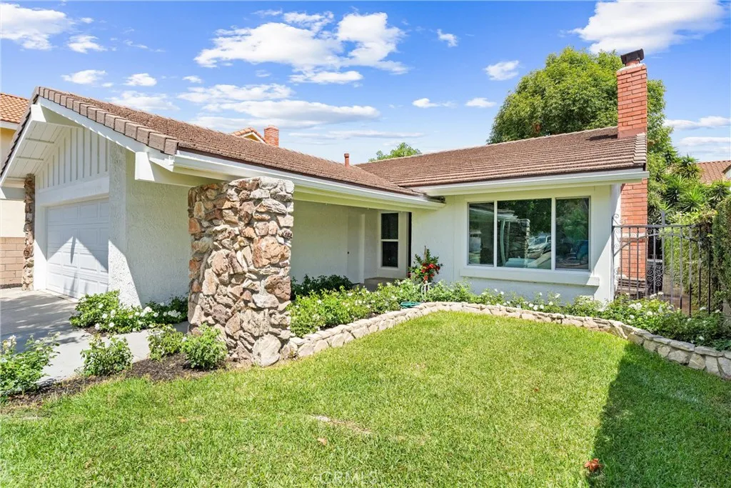 3621 Myrtle, Irvine, California 92606 home-pic-4