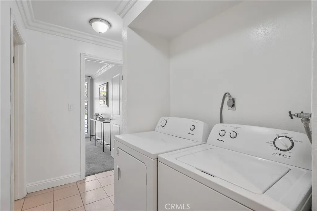 555 Esplanade 320, Redondo Beach, California 90277 home-pic-41