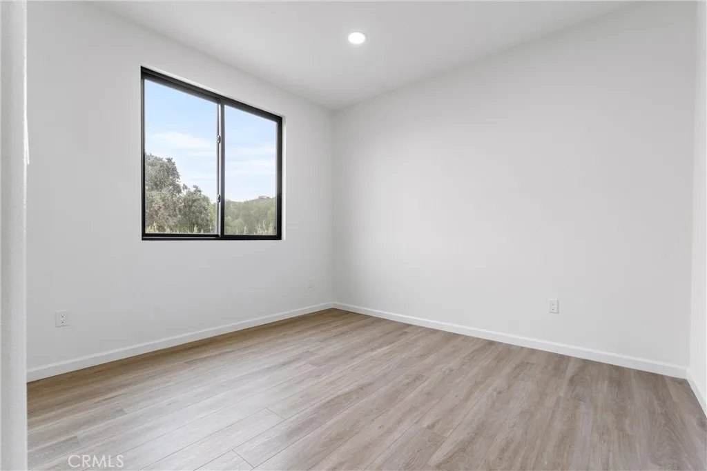 1993 Lyon Avenue, Riverside, California 92503 home-pic-31