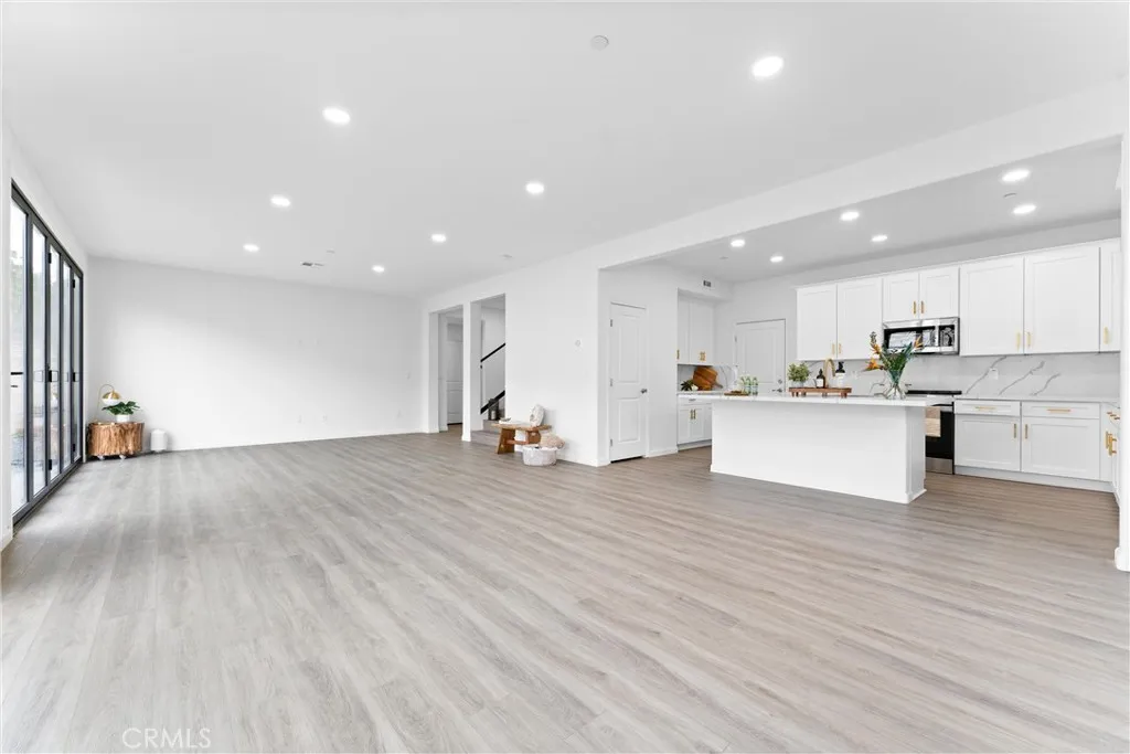 1993 Lyon Avenue, Riverside, California 92503 home-pic-7