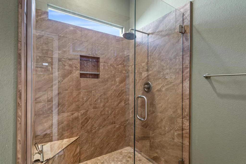 44327 Royal Lytham Drive, Indio, California 92201 home-pic-30