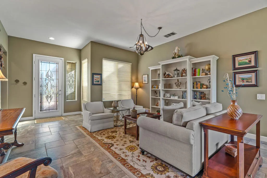 44327 Royal Lytham Drive, Indio, California 92201 home-pic-8